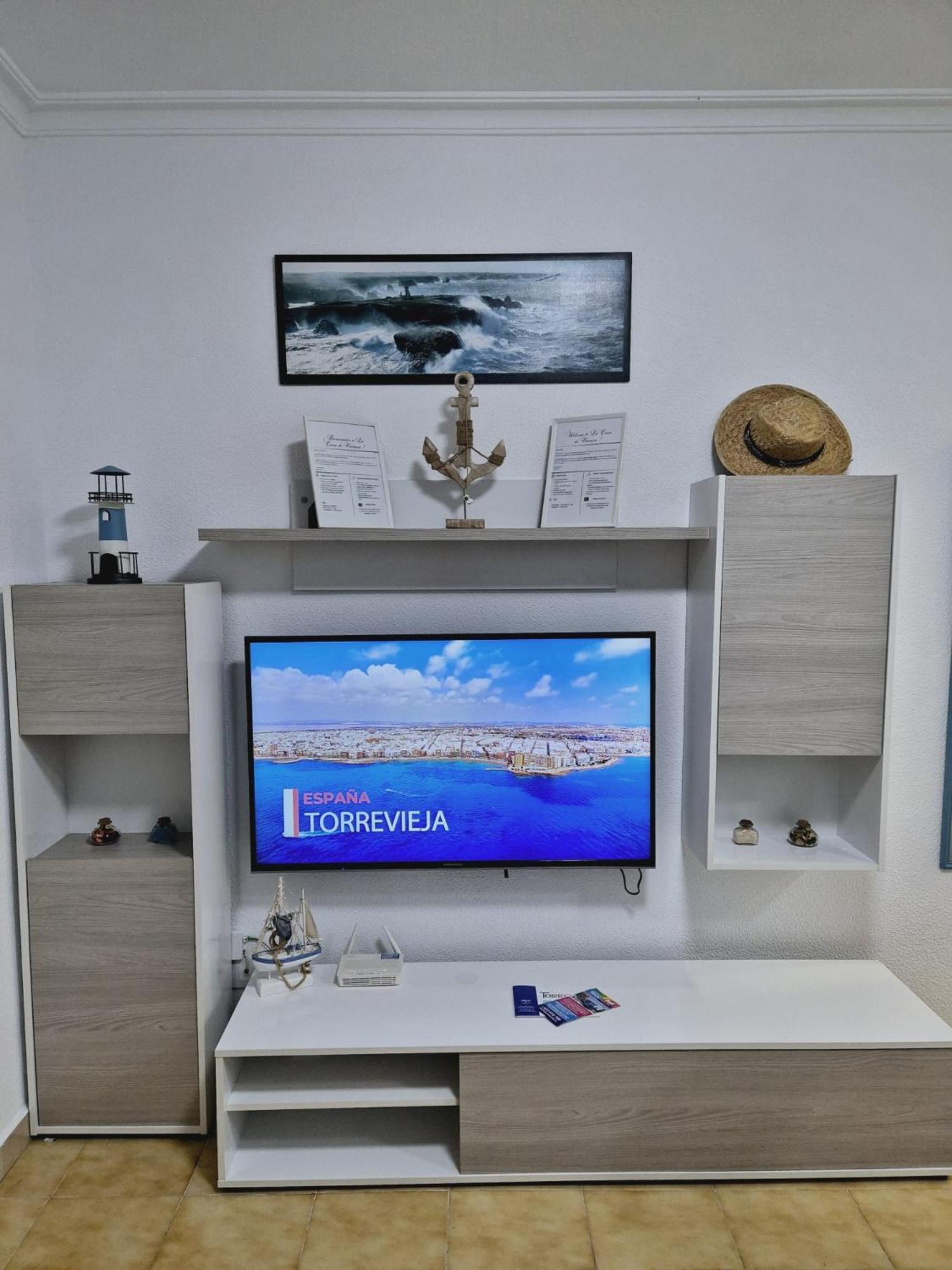 La Casa De Veronica - Serene Apartment With Shared Pool, Steps From The Beach Торевьиа Экстерьер фото